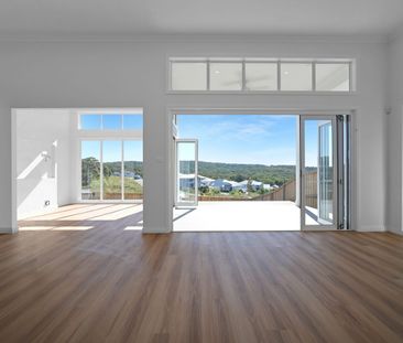 Beachside Luxury Awaits at 22 Hopwood Close! - Photo 2