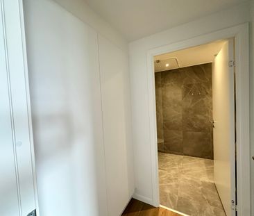 Moderne 3-værelses lejlighed i Nørresundby med altan og tagterrasse - Foto 2