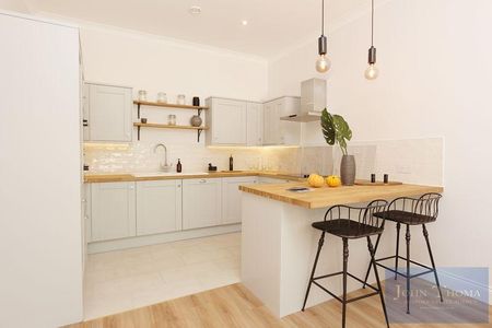 2 bedroom property to rent - Photo 4