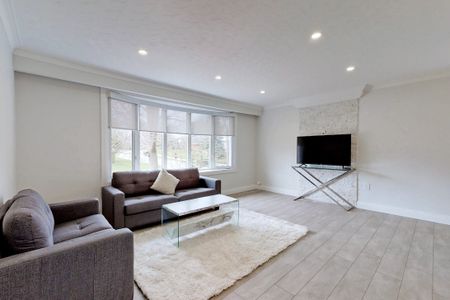 For Lease - 9 Silverview Drive Unit# Main, Toronto, Ontario - Photo 2