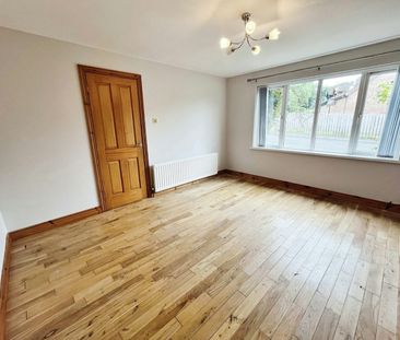 Semi-detached house to rent on - Photo 4