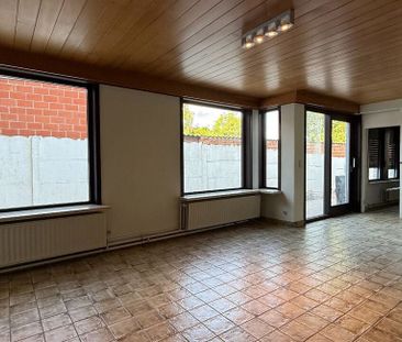 Woning te huur in Zwevezele voor € 940 met 4 slaapkamers - Foto 2
