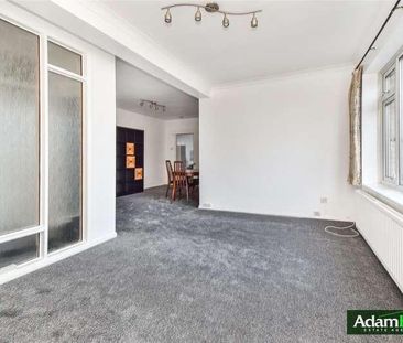 Woodside Park Road, North Finchley, N12 - Photo 6