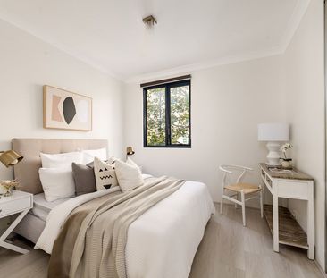 Furnished Modern Apartment Offering Space, Light & Unmatched Conven... - Photo 4