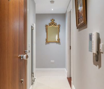 APARTMENT 16, SHREWSBURY SQUARE, SANDYMOUNT AVENUE, DUBLIN 4, D04 HK85 - Photo 3