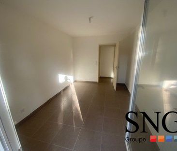 T2 AVEC JARDINET ET TERRASSE + 2 PARKINGS - Photo 5