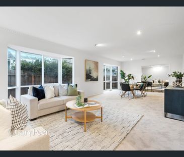 Grand Proportions, Enduring Charm & Future Promise - Photo 2