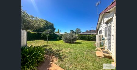 Looking for a new comfortable home ahead of Christmas? Look no further. - Photo 3