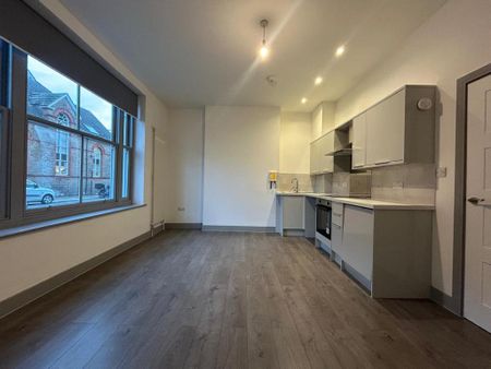 3 bedroom maisonette to rent - Photo 4