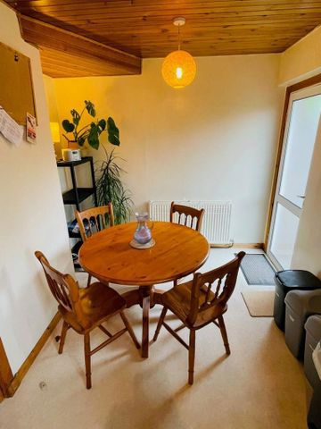 2 bedroom terraced house to rent - Photo 2