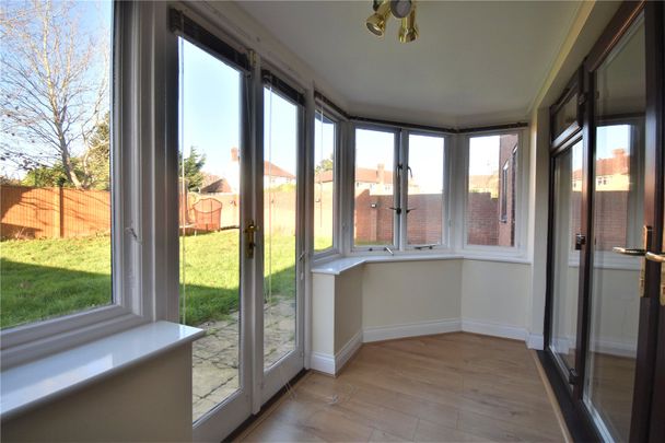 5 bedroom house to rent - Photo 1
