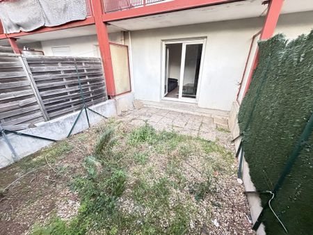 GRABELS (34) Studio meublé 22 m2 avec 15 m2 jardin et Pk - Photo 2