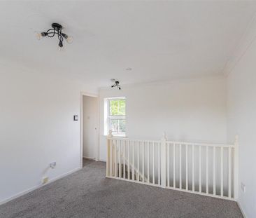 1 bedroom duplex to rent - Photo 3