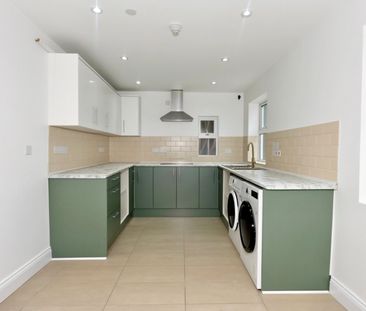 Fransfield Grove, London, SE26 - Photo 5