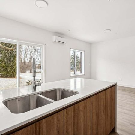 🏗️ NOUVEAU PROJET EN CONSTRUCTION 5 1/2 Disponible à partir de maintenant– Ste-Martine - Photo 4