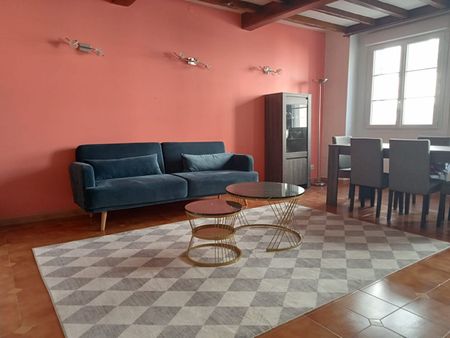 Location Appartement 3 pièces 77m² - Photo 3