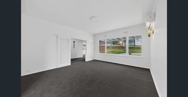 DUAL LIVING – Full Downstairs Residence - Photo 1