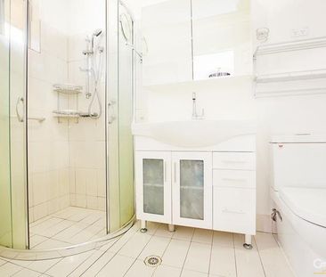 Full Brick Townhouse - Photo 6