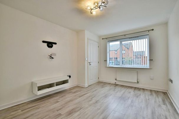 2 bedroom terraced house to rent - Photo 1