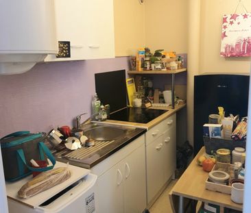 Location Appartement 1 pièce 31m² CHAMALIERES 63400 - Photo 3