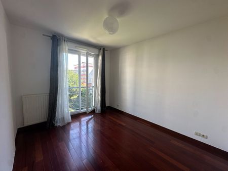 EVRY CENTRE - Photo 2