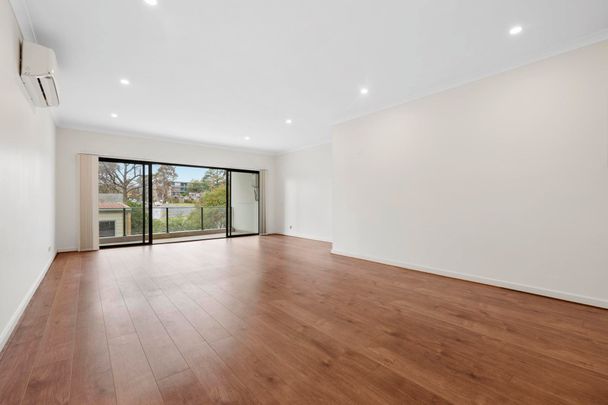 2/641 Mountain Highway, BAYSWATER - Photo 1