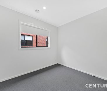 Brand New Family Home !!! - Photo 4