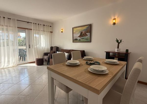 Excelente Apartamento T2 localizado em zona privilegiada de Albufeira.