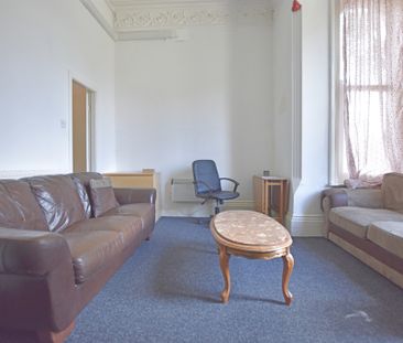 1 Bedroom Flat - Photo 1