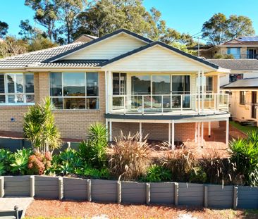 Modern Family Home in Peaceful Marmong Point Location - Photo 5