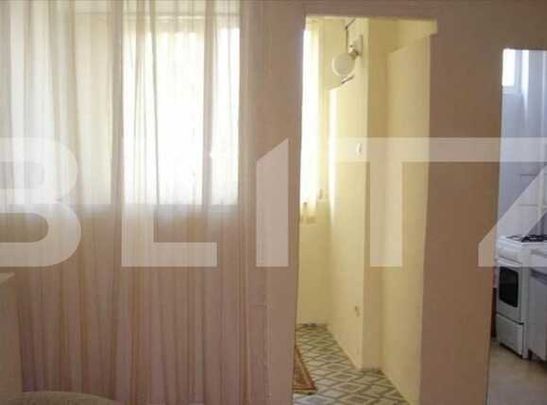 1 camera, 32 mp, modern, zona Casa Piratilor - Photo 1