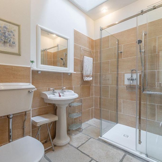 1 bedroom semi-detached house to rent - Photo 1