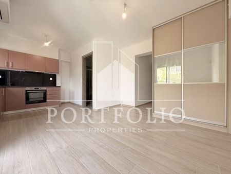 Studio/Γκαρσονιέρα για ενοικίαση Ταμπούρια – Αγία Σοφία - Photo 4