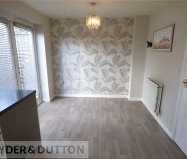 3 bedroom semi-detached house to rent - Photo 1
