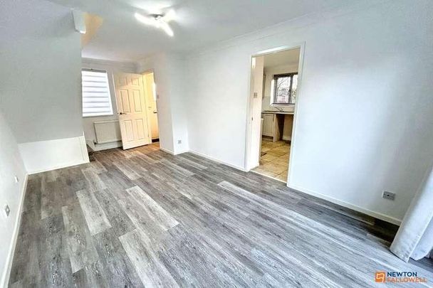 Chatsfield, Werrington, Peterborough, PE4 - Photo 1