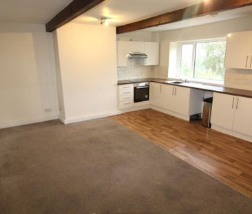 3 bedroom end of terrace house to rent - Photo 1