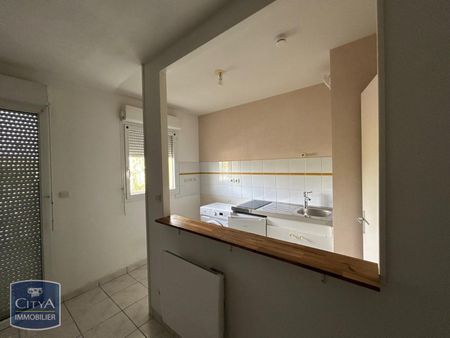 Location Appartement 2 pièces 55m² NIORT 79000 - Photo 2