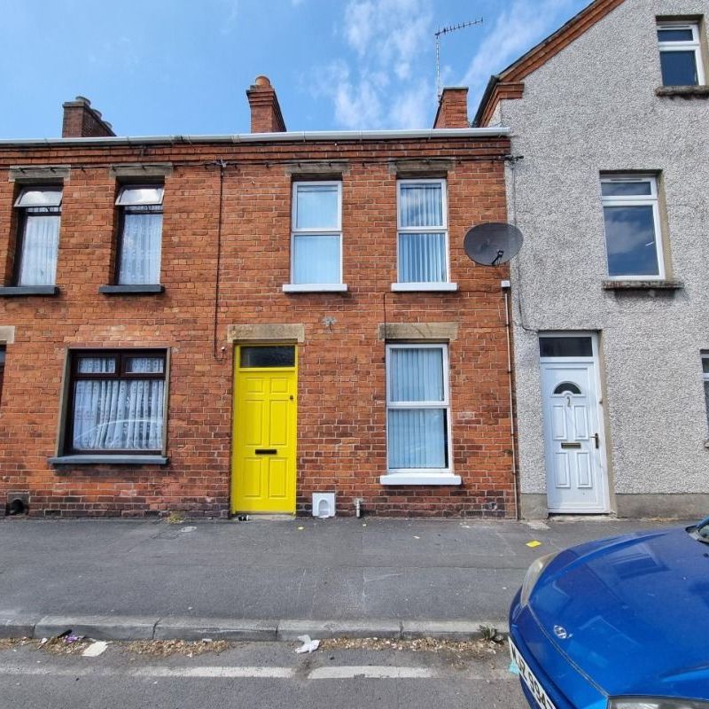 118 Victoria Street, Lurgan BT67 9DG - Photo 1