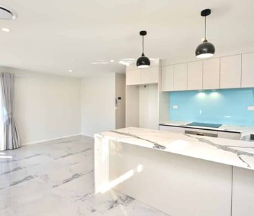 Near new home Panmure - Photo 1