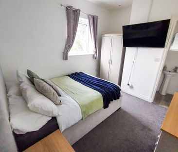 Room 6, Hungerford Road, Crewe, CW1 - Photo 4