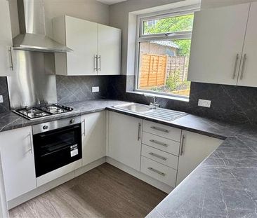 3 Bedroom Semi-Detached House For Rent in Sidney Road, Manchester - Photo 6