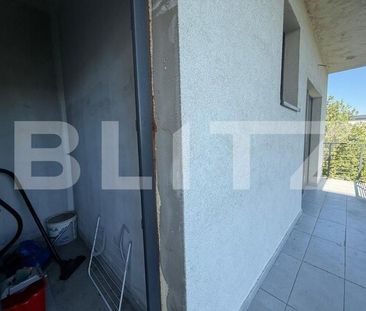Apartament de inchiriat, 2 camere, open-space, 63 mp, zona Consul - Fotografie 6