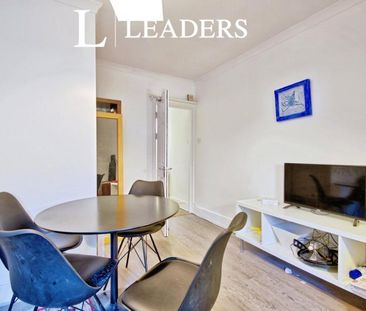 1 bedroom house to rent Rectory Lane, Chelmsford, Essex, CM1 - Photo 1