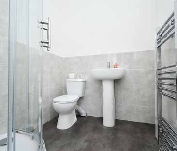 1 bed house share to rent in Linden Street, Burnley, BB10 - Photo 4