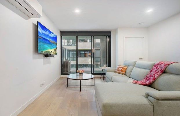 Thinking of selling? Contact our agent - Photo 1