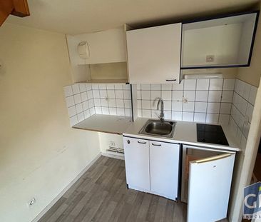 Location Appartement 1 pièce 28m² - Photo 4