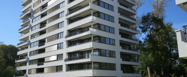 Attraktive, moderne 4.5 Zimmerwohnung Nähe Bachgraben - Photo 1