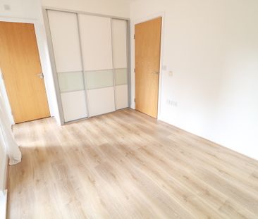 Main Street, Shirley - Photo 3