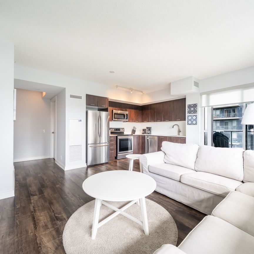 For Lease - 2220 Lake Shore Boulevard Unit# 909, Toronto, Ontario - Photo 1