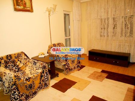 Inchiriere apartament 3 camere decomandat Teiul Doamnei / Ghica Tei - Fotografie 3